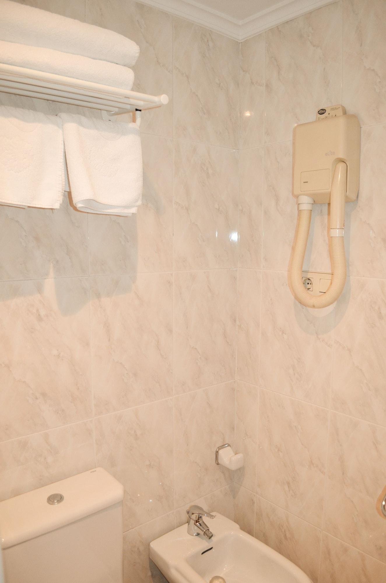 El Retiro De Cardea Otel Oviedo Dış mekan fotoğraf