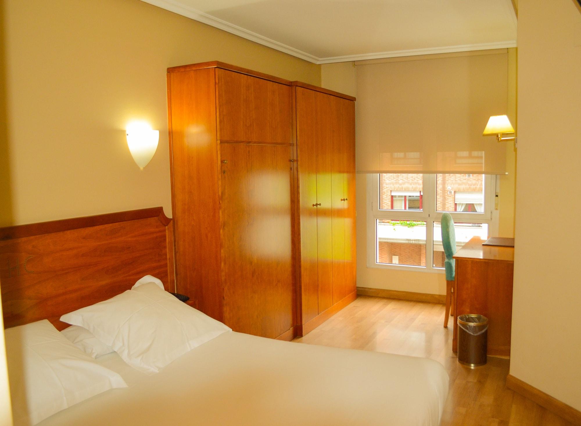 El Retiro De Cardea Otel Oviedo Dış mekan fotoğraf