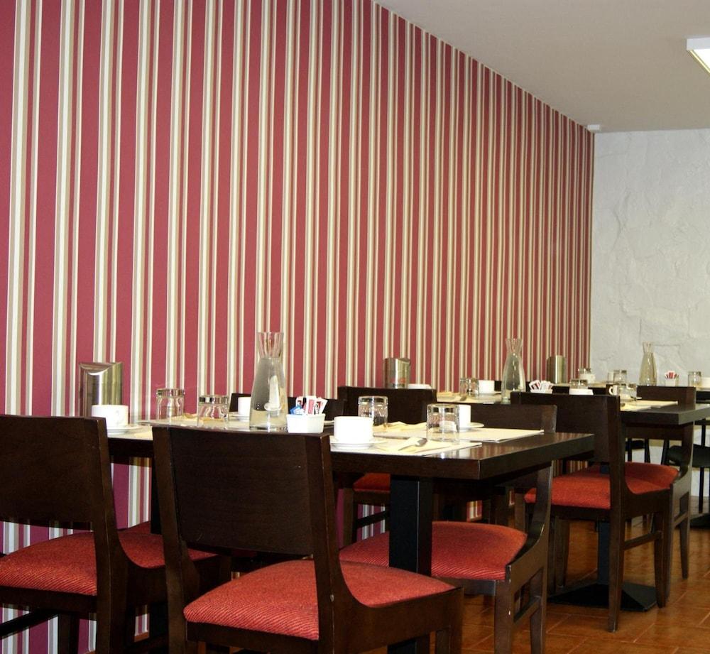 El Retiro De Cardea Otel Oviedo Dış mekan fotoğraf
